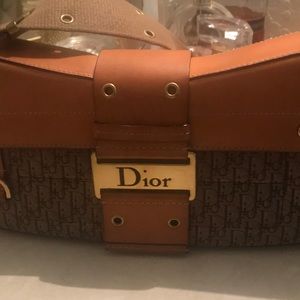 Dior street bag